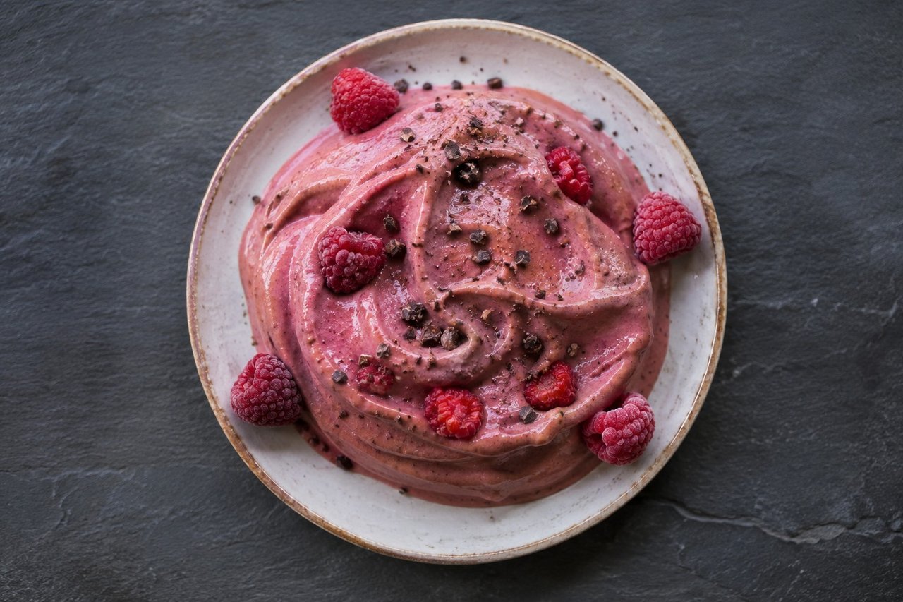 Banana soft serve, sweetened by the fruit alone